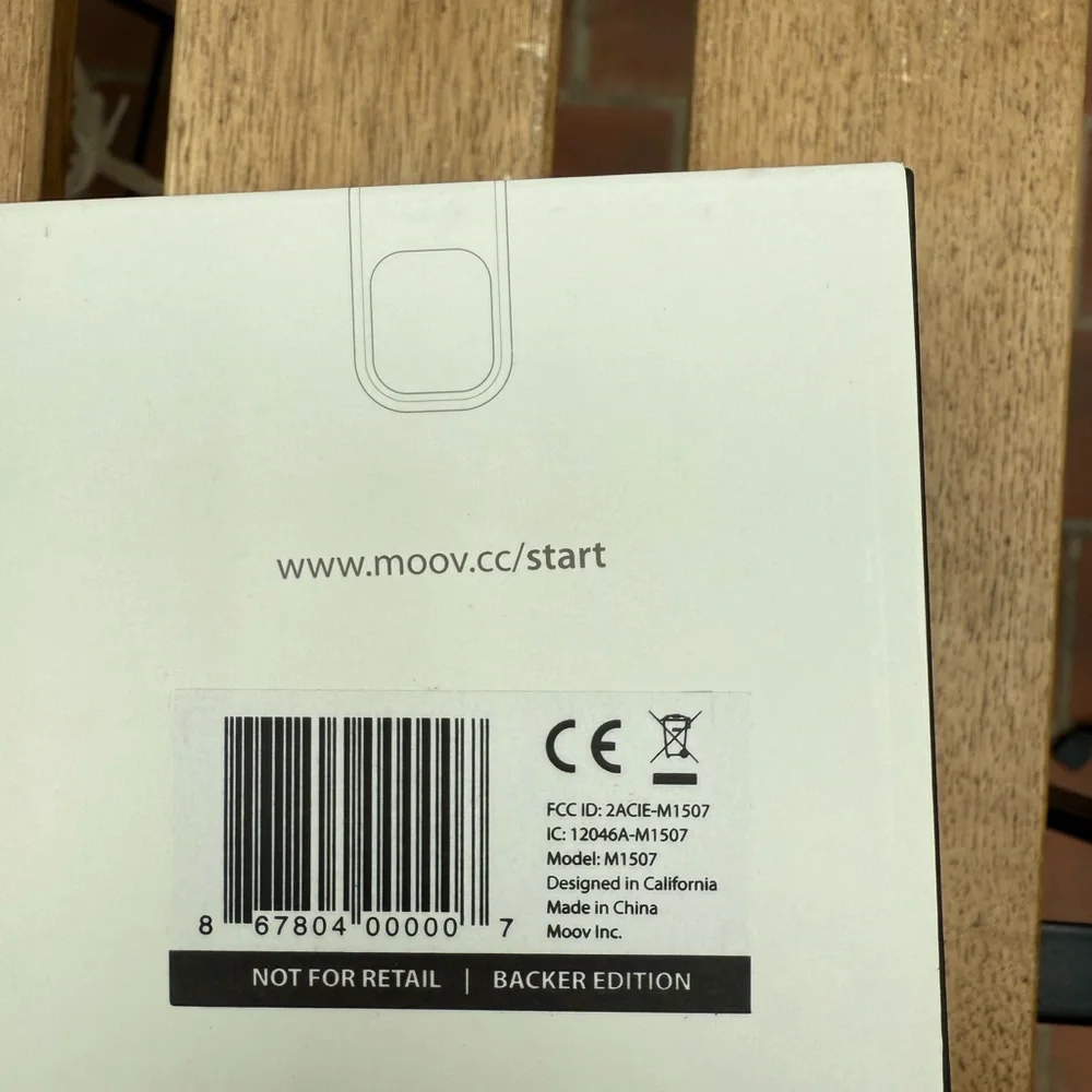 NEW IN BOX MOOV PERSONAL FITNESS TRAINER TRACKER FIRST EDITION BLACK BACKER NIB